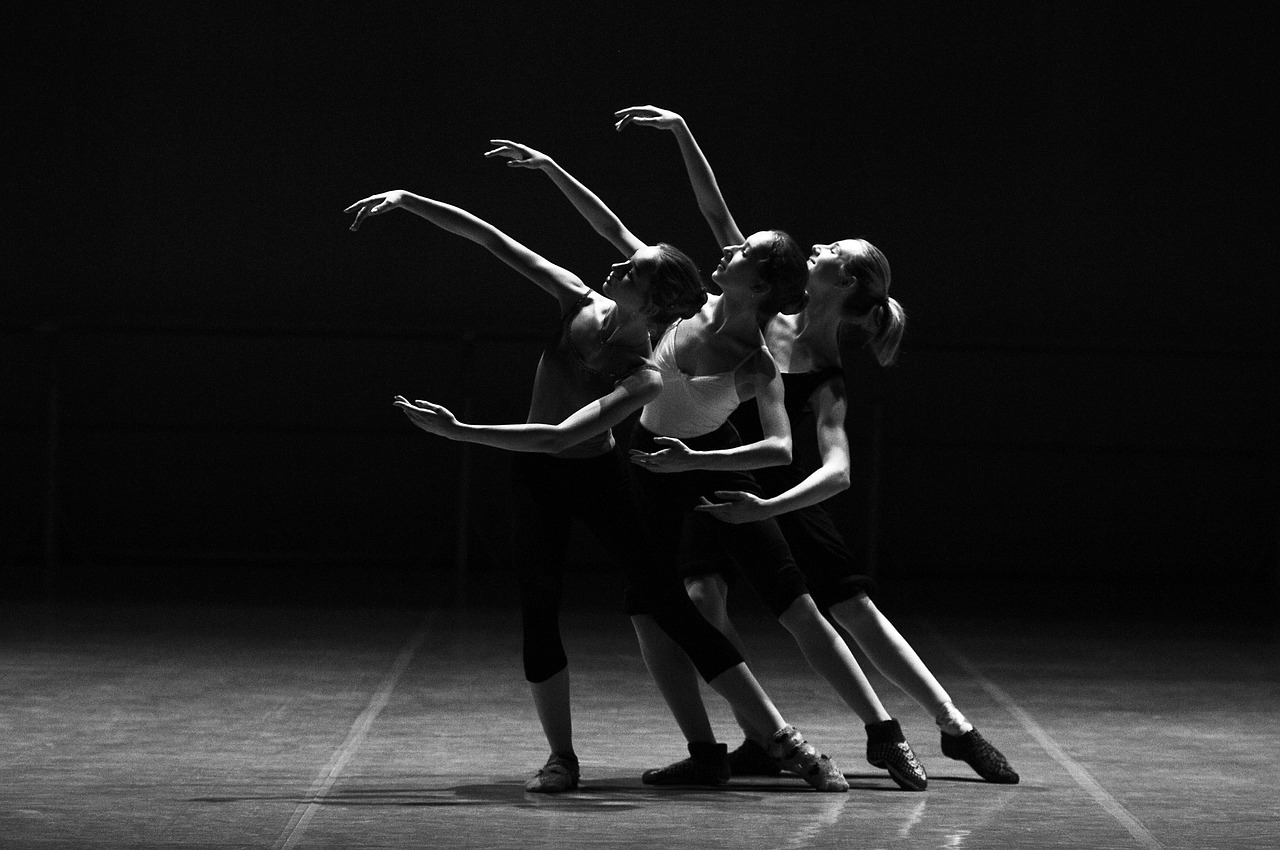 Winnipeg dance students rehearsing ballet and hip-hop